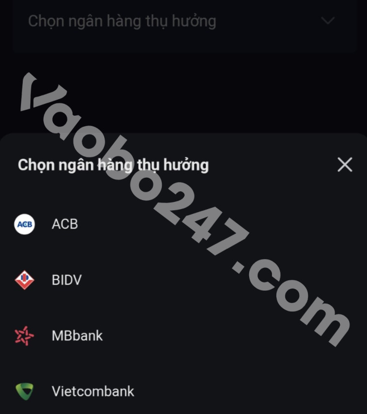 Người chơi chọn một trong các ngân hàng được hệ thống hỗ trợ để giao dịch 