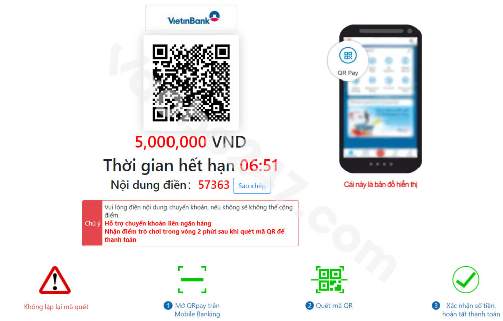 Người chơi mở ứng dụng internet banking rồi tiến hành quét mã QR để chuyển tiền 